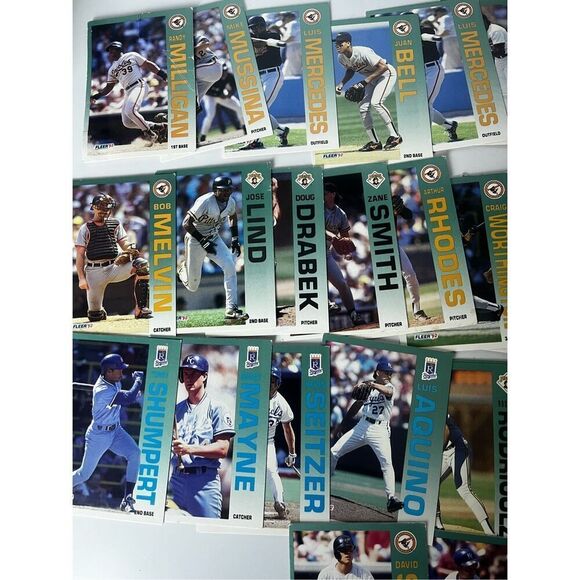 Lot of 50 1992 Fleer Baseball Cards - KC Royals & Baltimore Orioles - Picture 8 of 13
